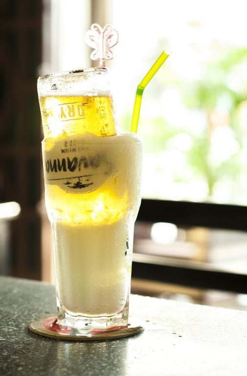 Cyclo Hotel-Bar-Restaurant พนมเปญ ภายนอก รูปภาพ