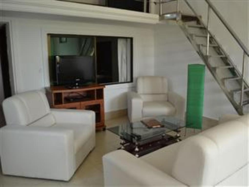 Cyclo Hotel-Bar-Restaurant พนมเปญ ห้อง รูปภาพ
